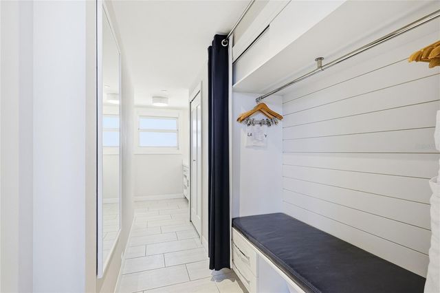 225 SANDS POINT ROAD 7101, Longboat Key, FL 34228