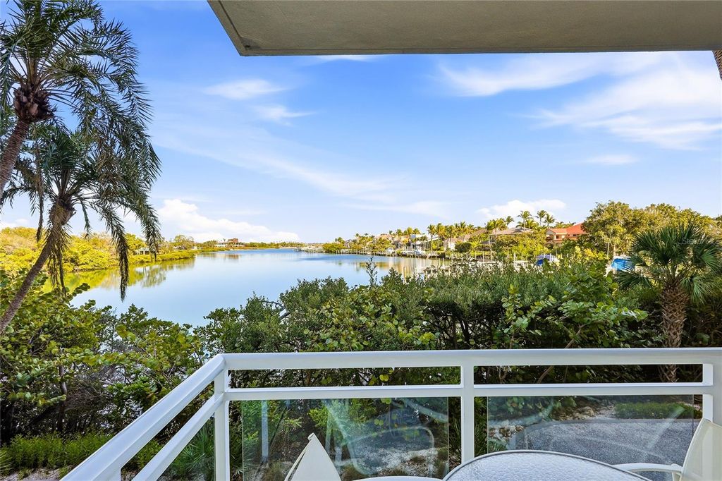 225 SANDS POINT ROAD 7101, Longboat Key, FL 34228