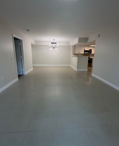 5031 Wiles Road 203, Coconut Creek, FL 33073