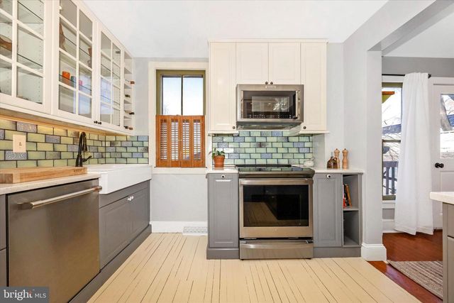 73 W MAIN ST, New Market, MD 21774