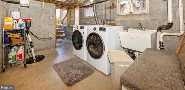 73 W MAIN ST, New Market, MD 21774