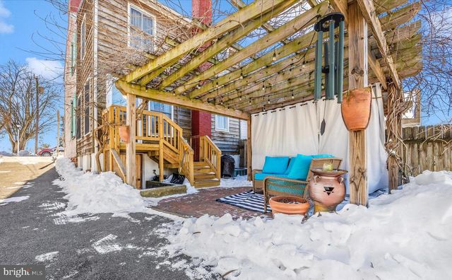 73 W MAIN ST, New Market, MD 21774