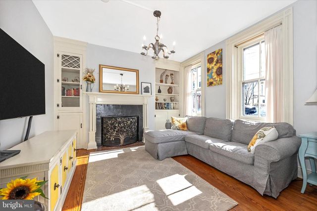 73 W MAIN ST, New Market, MD 21774