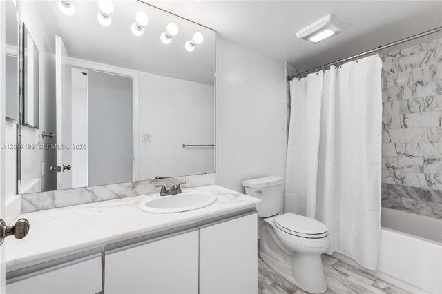 2555 Collins Avenue 2406, Miami Beach, FL 33140