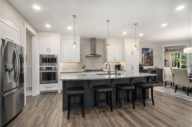 2025 Ottawa Beach Road, Park Twp, MI 49424