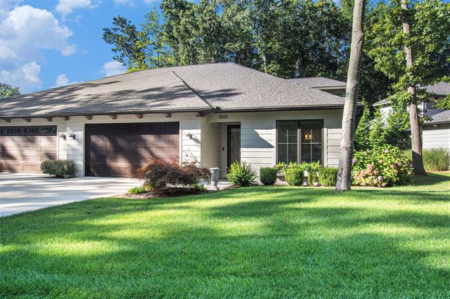 2025 Ottawa Beach Road, Park Twp, MI 49424