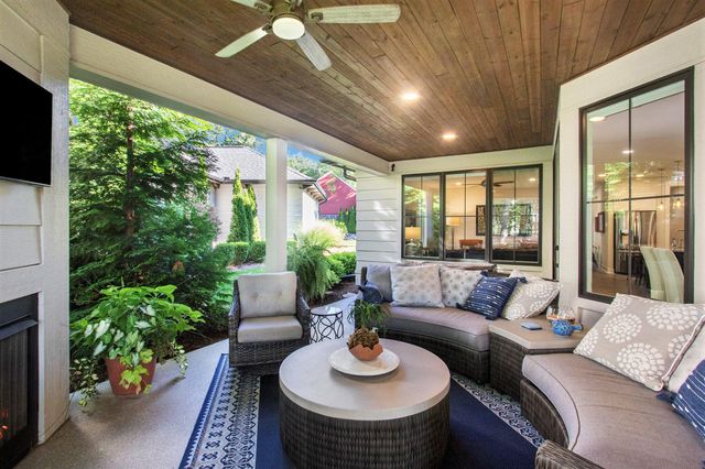 2025 Ottawa Beach Road, Park Twp, MI 49424