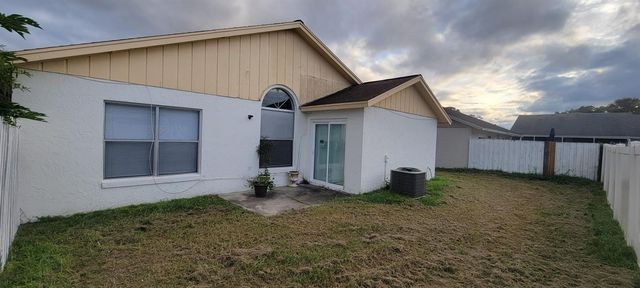 3190 SMOKE SIGNAL CIRCLE, Kissimmee, FL 34746