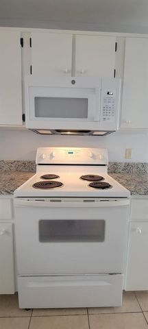 3190 SMOKE SIGNAL CIRCLE, Kissimmee, FL 34746