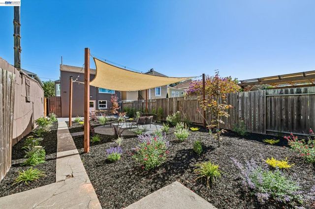467 Santa Clara Ave, Alameda, CA 94501