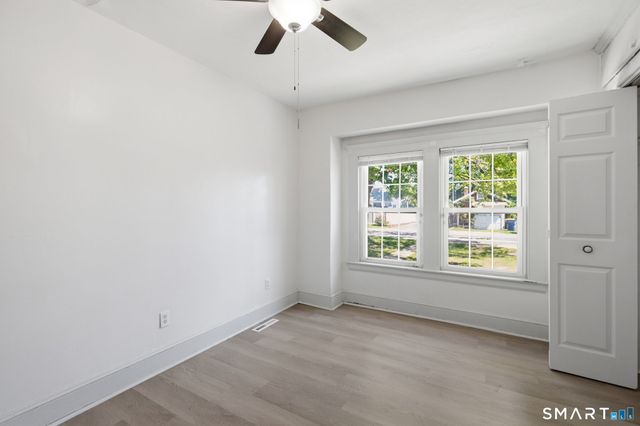 31 Amaryllis Avenue, Waterbury, CT 06710