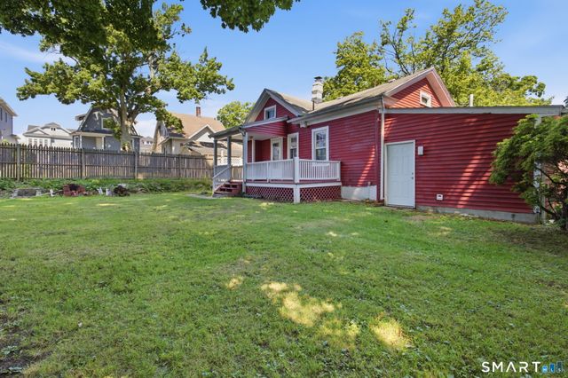 31 Amaryllis Avenue, Waterbury, CT 06710