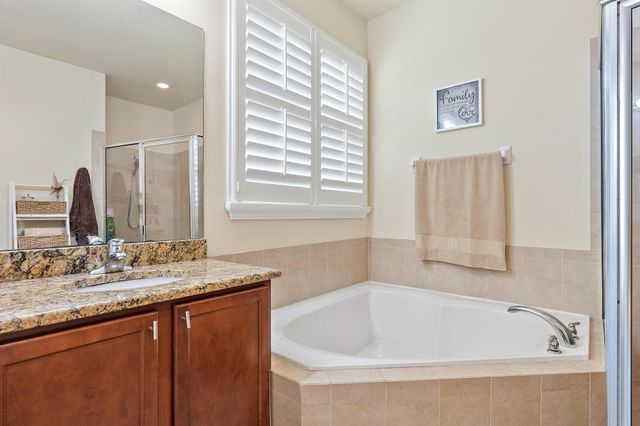 102 Crab Cay Way, Jupiter, FL 33458