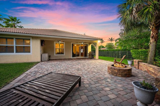 102 Crab Cay Way, Jupiter, FL 33458