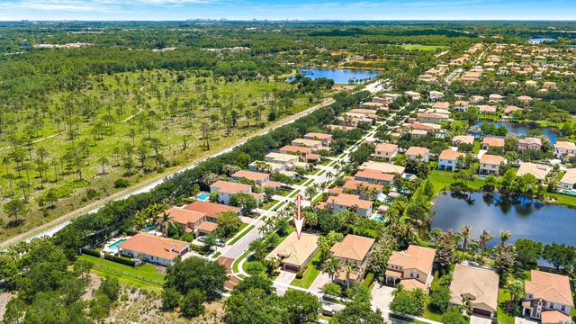 102 Crab Cay Way, Jupiter, FL 33458