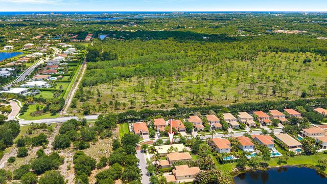 102 Crab Cay Way, Jupiter, FL 33458