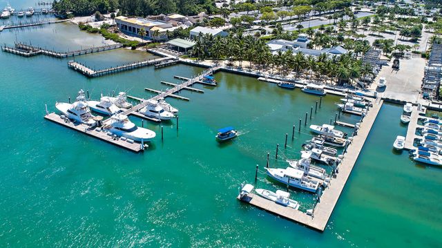 102 Crab Cay Way, Jupiter, FL 33458
