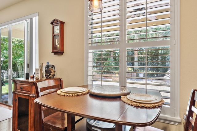 102 Crab Cay Way, Jupiter, FL 33458