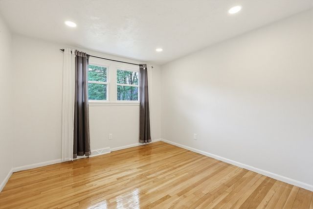 26 Beaver Brook, Sharon, MA 02067