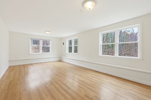 26 Beaver Brook, Sharon, MA 02067