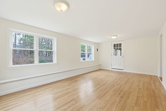 26 Beaver Brook, Sharon, MA 02067