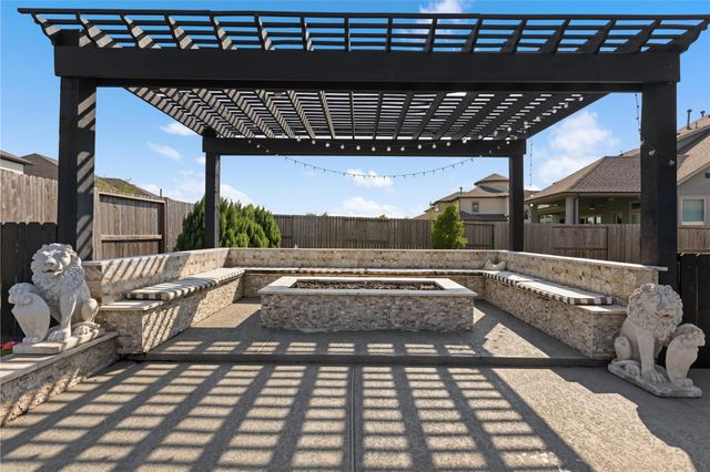 18011 Blue Ridge Shores Drive, Cypress, TX 77433