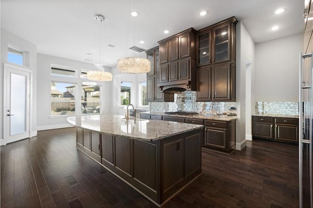 18011 Blue Ridge Shores Drive, Cypress, TX 77433