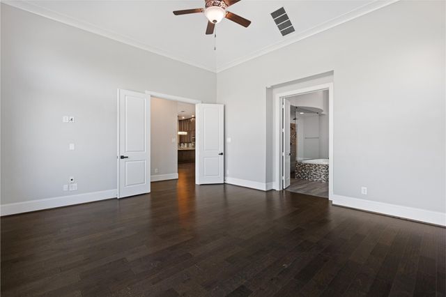 18011 Blue Ridge Shores Drive, Cypress, TX 77433