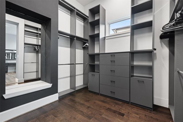 18011 Blue Ridge Shores Drive, Cypress, TX 77433