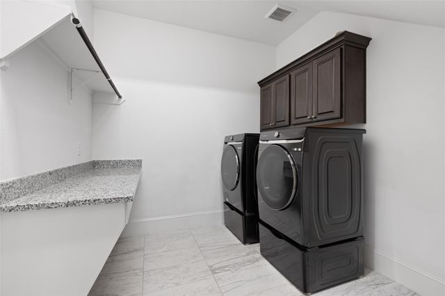 18011 Blue Ridge Shores Drive, Cypress, TX 77433