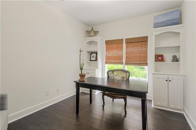 9129 Redbud Lane, Lenexa, KS 66220