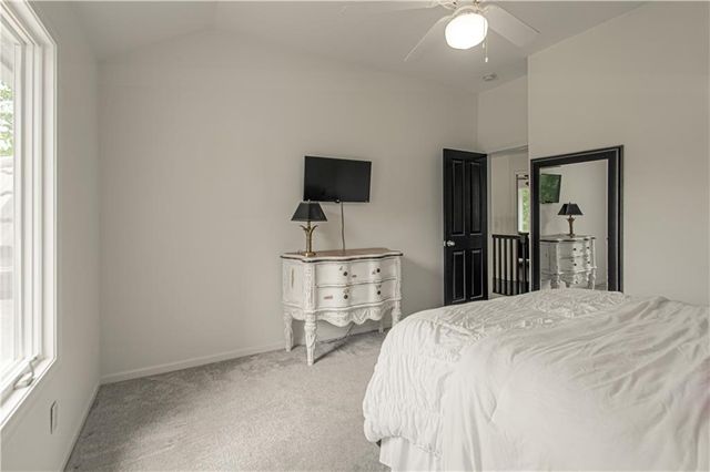 9129 Redbud Lane, Lenexa, KS 66220