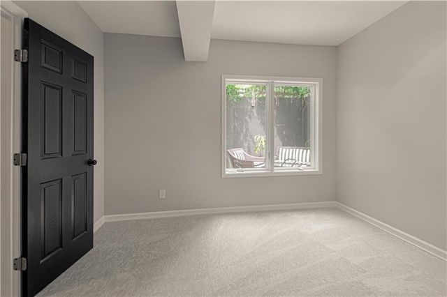 9129 Redbud Lane, Lenexa, KS 66220