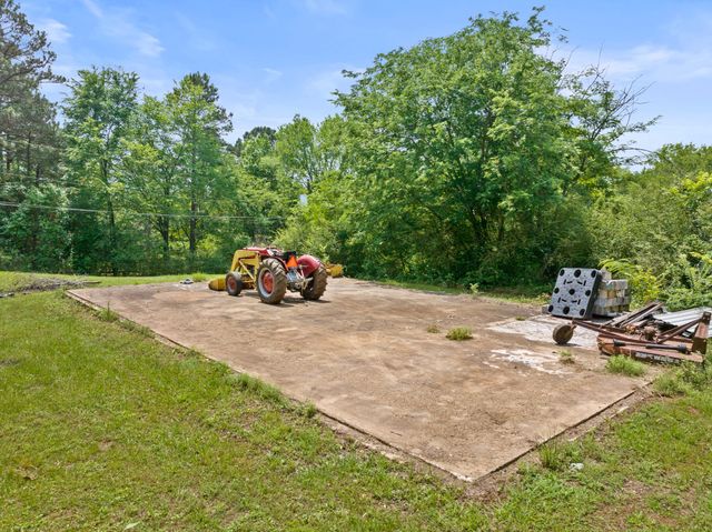 604 Kasling Street, Hughes Springs, TX 75656