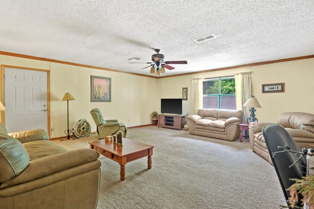 604 Kasling Street, Hughes Springs, TX 75656