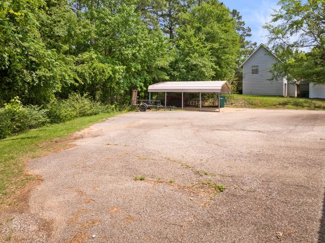 604 Kasling Street, Hughes Springs, TX 75656