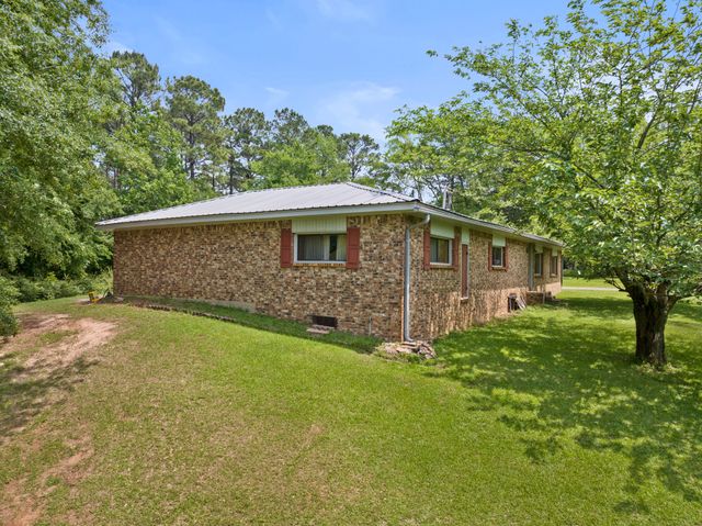 604 Kasling Street, Hughes Springs, TX 75656