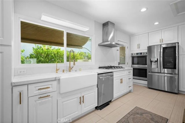 1020 Olmsted, Glendale, CA 91202