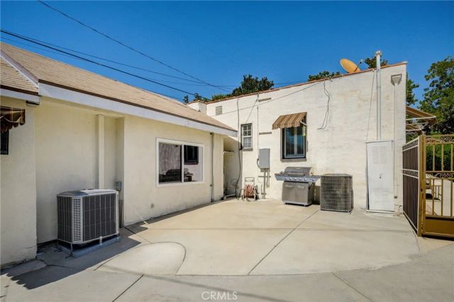 1020 Olmsted, Glendale, CA 91202