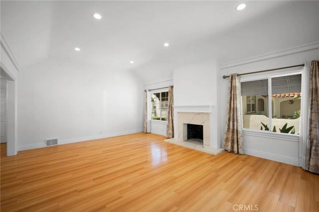 1020 Olmsted, Glendale, CA 91202