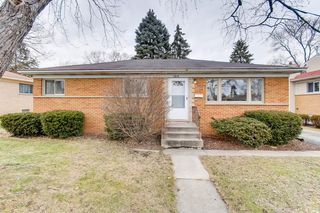 1810 W Lincoln Street, Mount Prospect, IL 60056