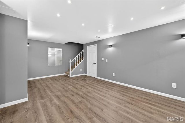 2529 Grayford Walk, St Louis, MO 63129