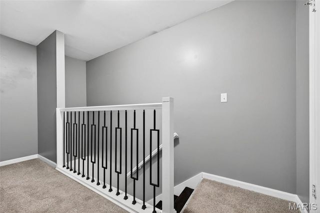 2529 Grayford Walk, St Louis, MO 63129