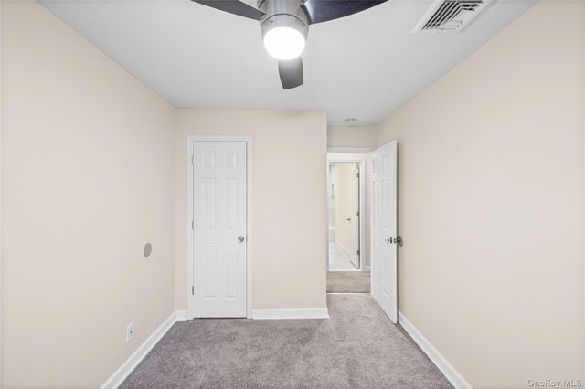 1091 Gardiner Drive, Bay Shore, NY 11706