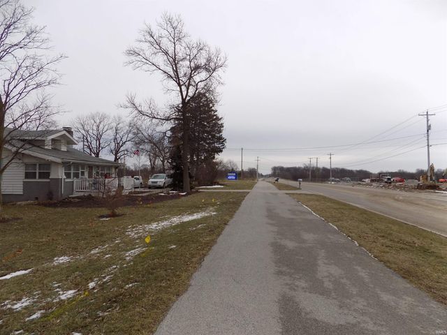 6240 Bass Road, Fort Wayne, IN 46818