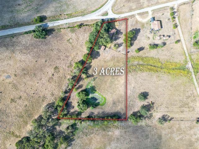 616 Lay RD, Lockhart, TX 78644