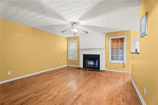 6833 Wynmeadow, Stone Mountain, GA 30087