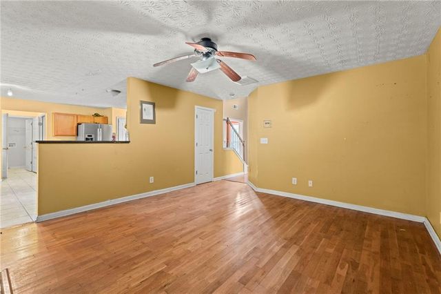 6833 Wynmeadow, Stone Mountain, GA 30087