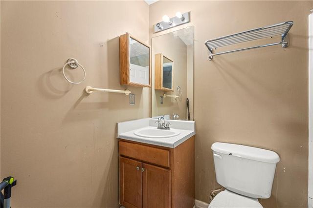 6833 Wynmeadow, Stone Mountain, GA 30087