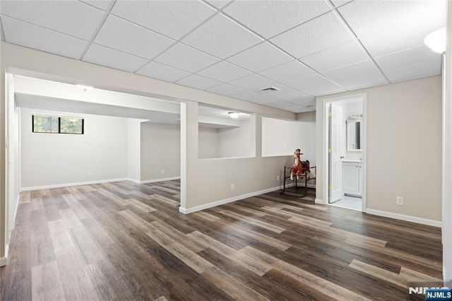 19 Indian Field Court, Mahwah, NJ 07430